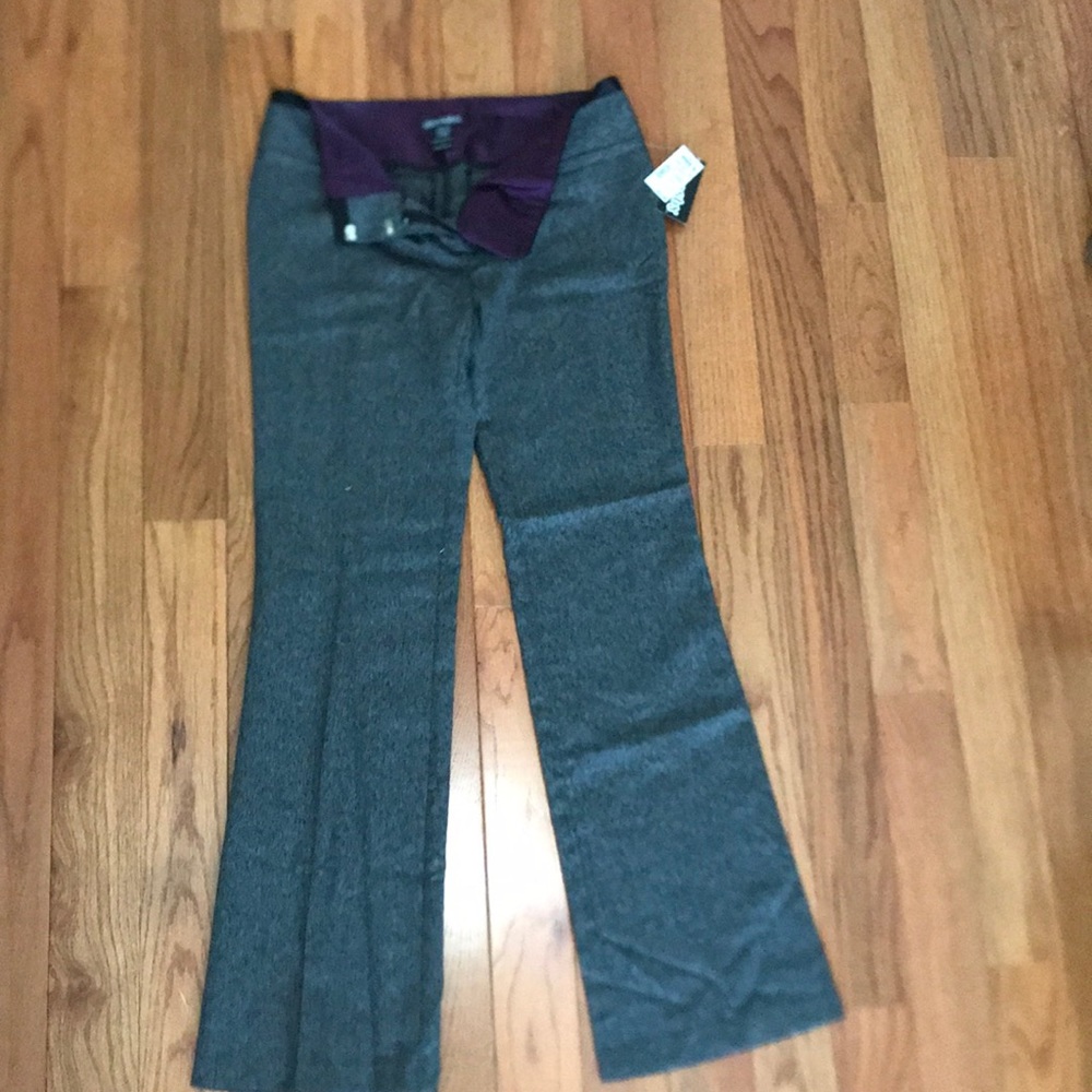 Dress pants in size 7 in gray color